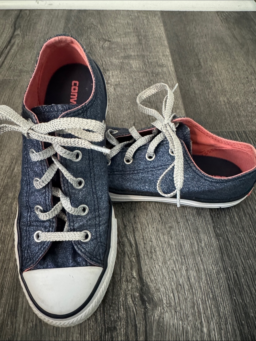 Girls Converse Chuck Taylor All Star Low Top Blue Glitter Denim Finish Sz 3